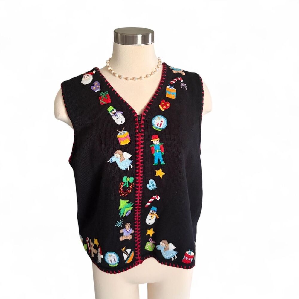 BELLEPOINTE Vintage Christmas Sweater Vest Size L Holiday Novelty Appliqué